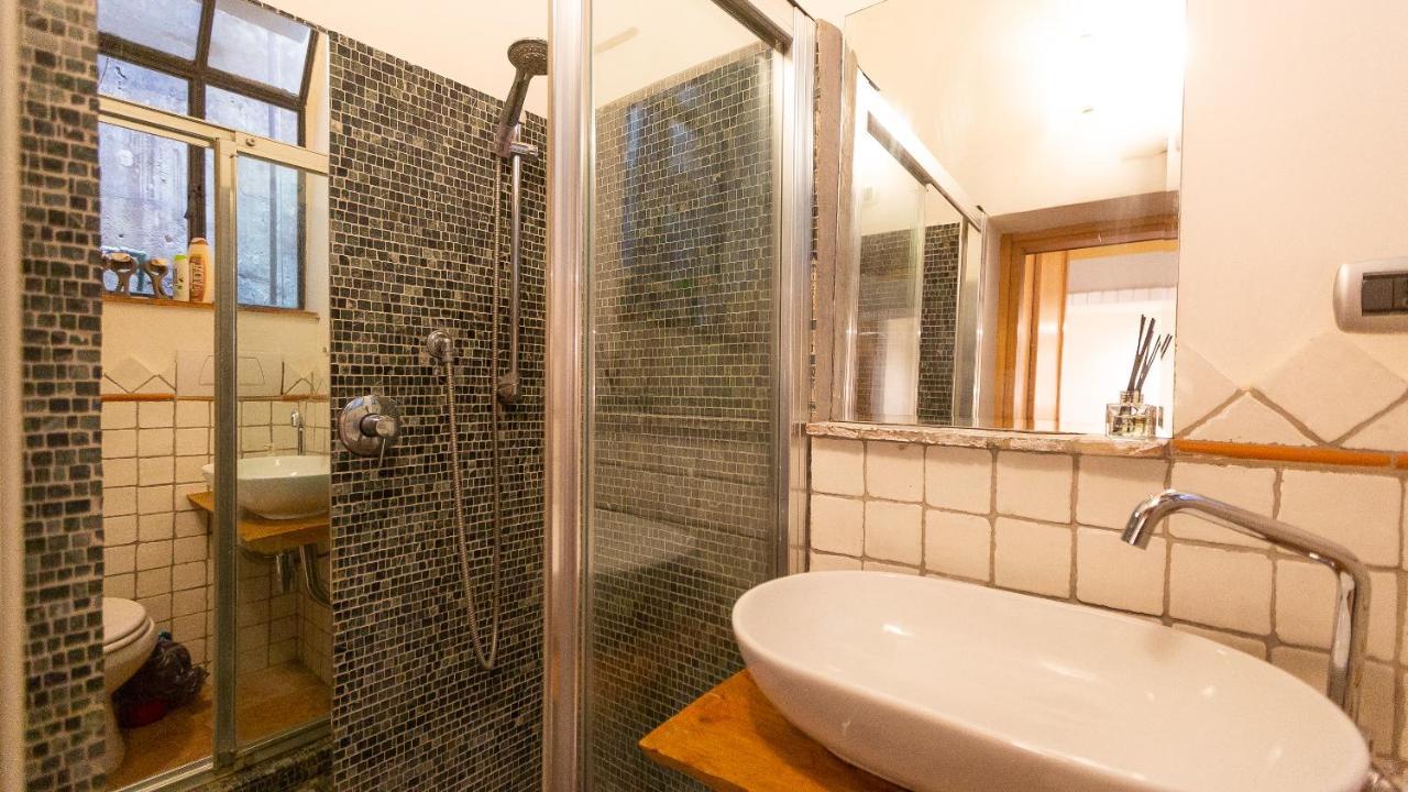 Trastevere Alexander Rental In โรม ภายนอก รูปภาพ